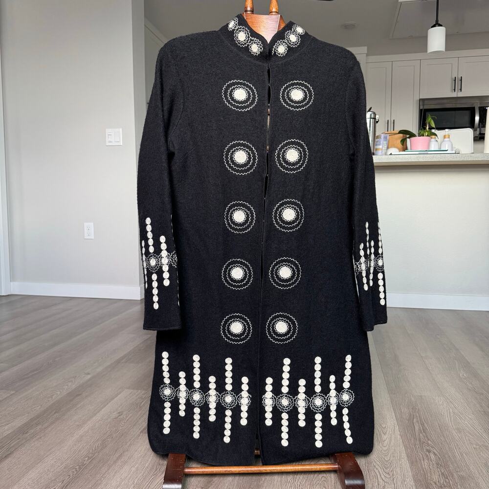 Y2K Clothes by Revue 100% Wool Long Coat XL Black White Embroidered Boho